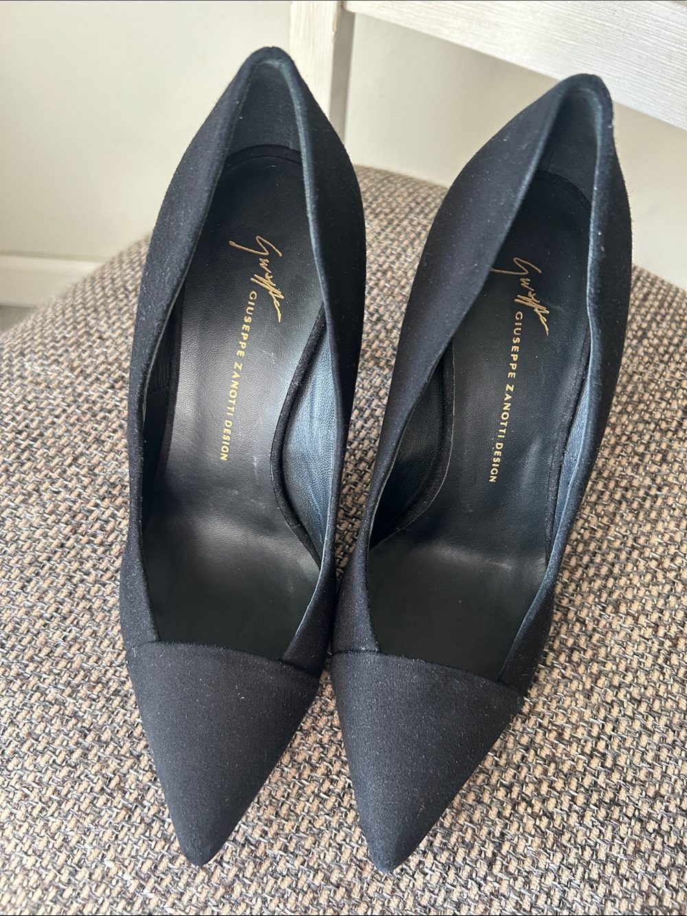 Giuseppe Zanotti Black Suede Pointed Toe Stiletto Pumps Size 37.5 Made in Italy - Picture 4 of 11